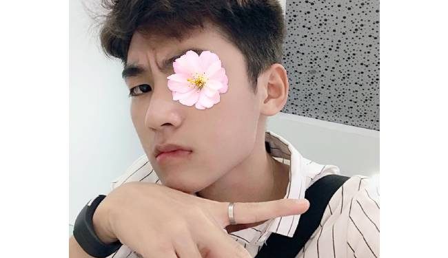 Gia Bảo - Tìm bạn gái Tuyên Hóa thích chụp ảnh