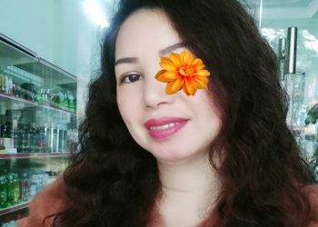 Tuyết Nhung - Máy bay bà già TP Vĩnh Long tìm trai ngoan