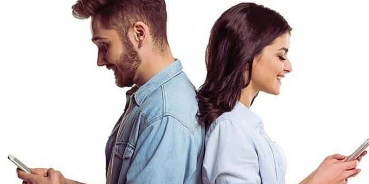 cách xin lỗi bạn gái qua tin nhắn