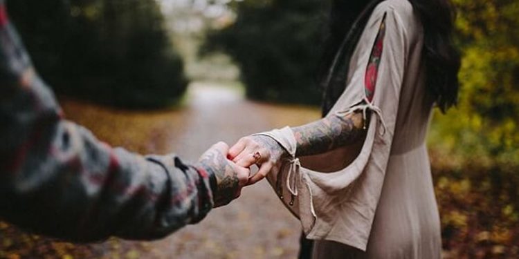 có nên níu kéo khi bạn gái muốn chia tay