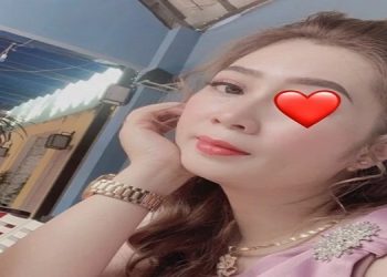 Quỳnh Hương - Máy bay bà già Lộc Hòa