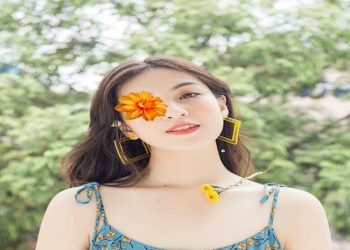 Thu Hồng - Tìm bạn tình TT Đông Thành giọng nói trầm ấm