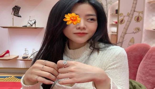 Trà My - Tìm bạn tình TT Vĩnh Lộc có gu ăn mặc