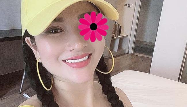 Hồng Gấm - Máy bay bà già TT Hồ ngọt ngào và nghiêm túc