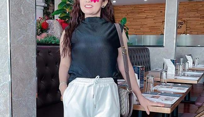 Ngọc Tâm - Máy bay bà già Thanh Khê tìm bạn tình