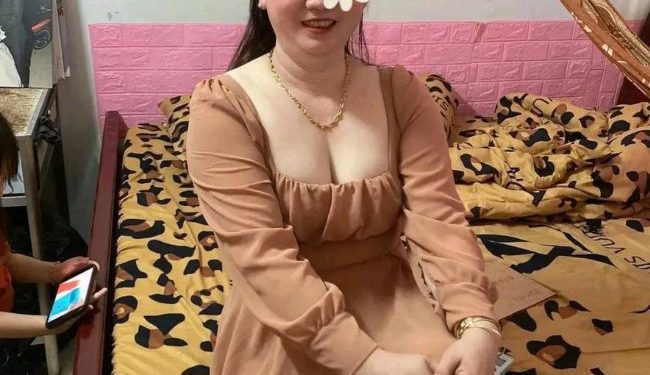 Diệu Hiền - Máy bay bà già Hai Bà Trưng tìm bạn chung tình