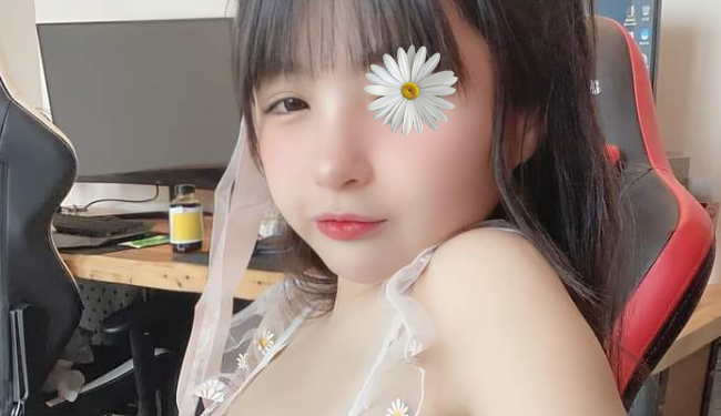 Thúy Vy - Tìm bạn tình Huyện Tân Uyên thân mật mỗi đêm