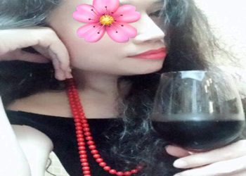 Hoàng Yên - Máy bay bà già Hoàn Kiếm tìm bạn tình 1 đêm