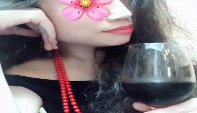 Hoàng Yên - Máy bay bà già Hoàn Kiếm tìm bạn tình 1 đêm