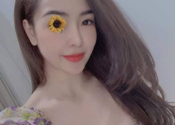 Ánh Nguyệt - May bay bà già Quang Bình sang chảnh, quý phái