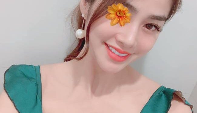 Thu Hồng - Máy bay bà già Bắc Quang tìm phi công trẻ tình cảm