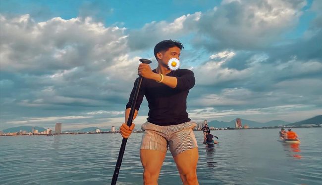 Sơn Thạch - Tìm bạn tình Mê Linh gương mặt dâm, body đẹp