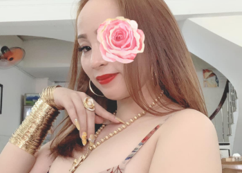 Kiều My - Máy bay bà già Vũng Tàu cô đơn cần tìm trai trẻ ôm ấp