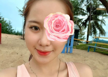 Thúy Kiều - Máy bay bà già Bạc Liêu thích của lạ