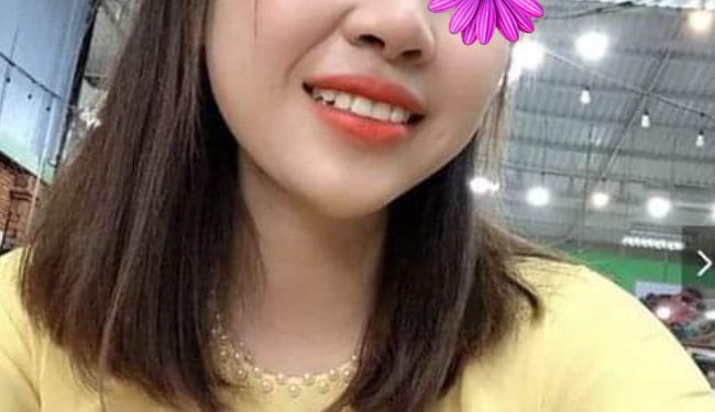 Minh Trang - Máy bay Long Biên cần cù siêng năng