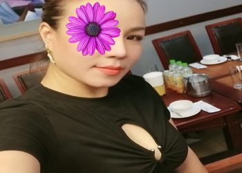 Thảo Quyên - Gái già Hoài Đức trắng trẻo dâm xinh