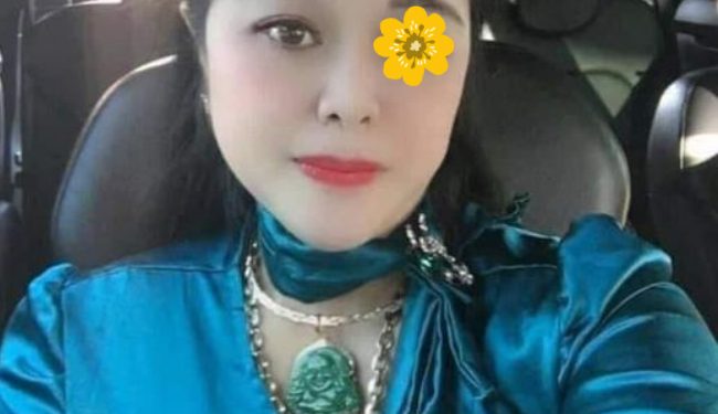 Hồng Trang - Gái già còn tươi yêu đời phơi phới