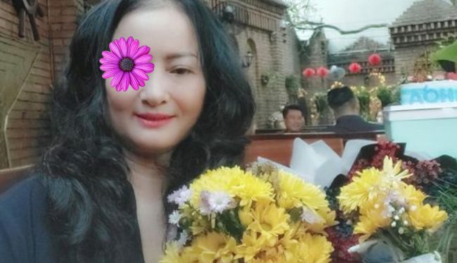 Phạm Cúc - Máy bay bà già Thuận Nam trầm tính