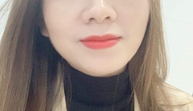 Linh Ngô - Gái văn phòng cần tìm hiểu tình yêu