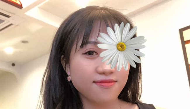 Trúc Nghi - Bạn gái lớn tuổi dồi dào sinh lý