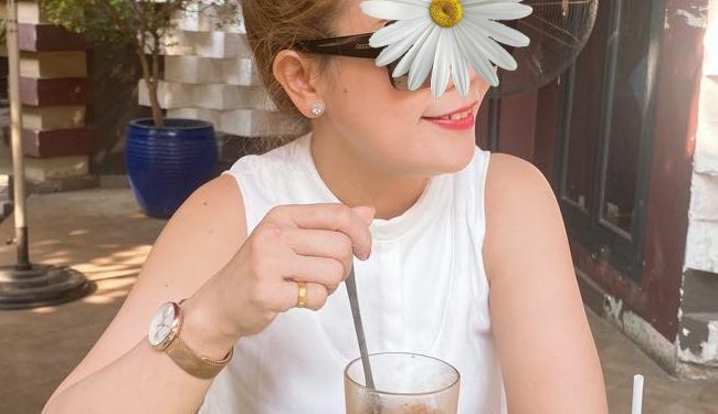 Vân Anh - Chị gái hồi xuân vui vẻ hưởng thụ cuộc sống